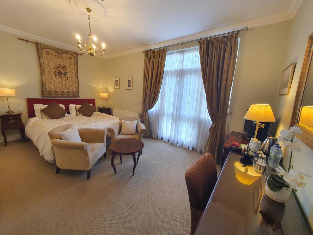 Ditton Lodge Kingston upon Thames  Eksteriør bilde