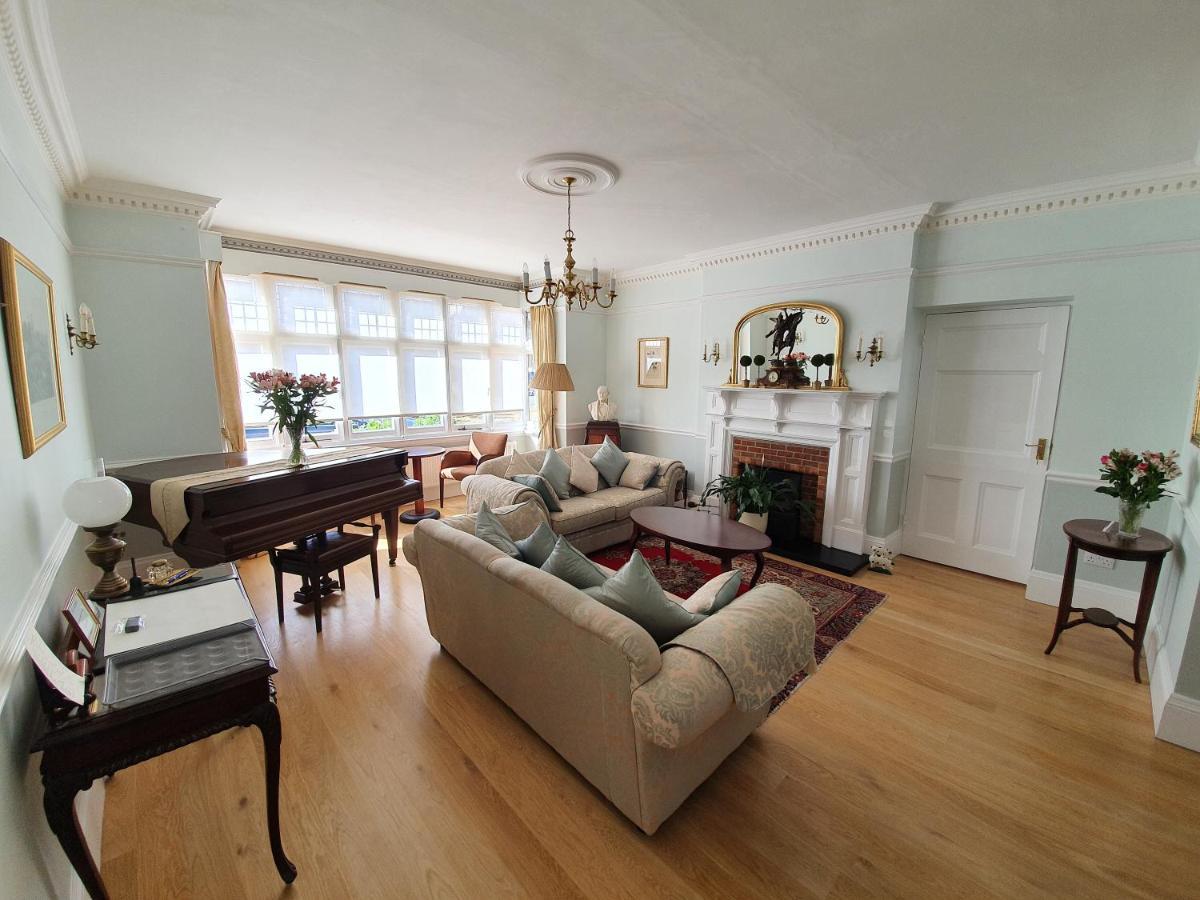 Ditton Lodge Kingston upon Thames  Eksteriør bilde