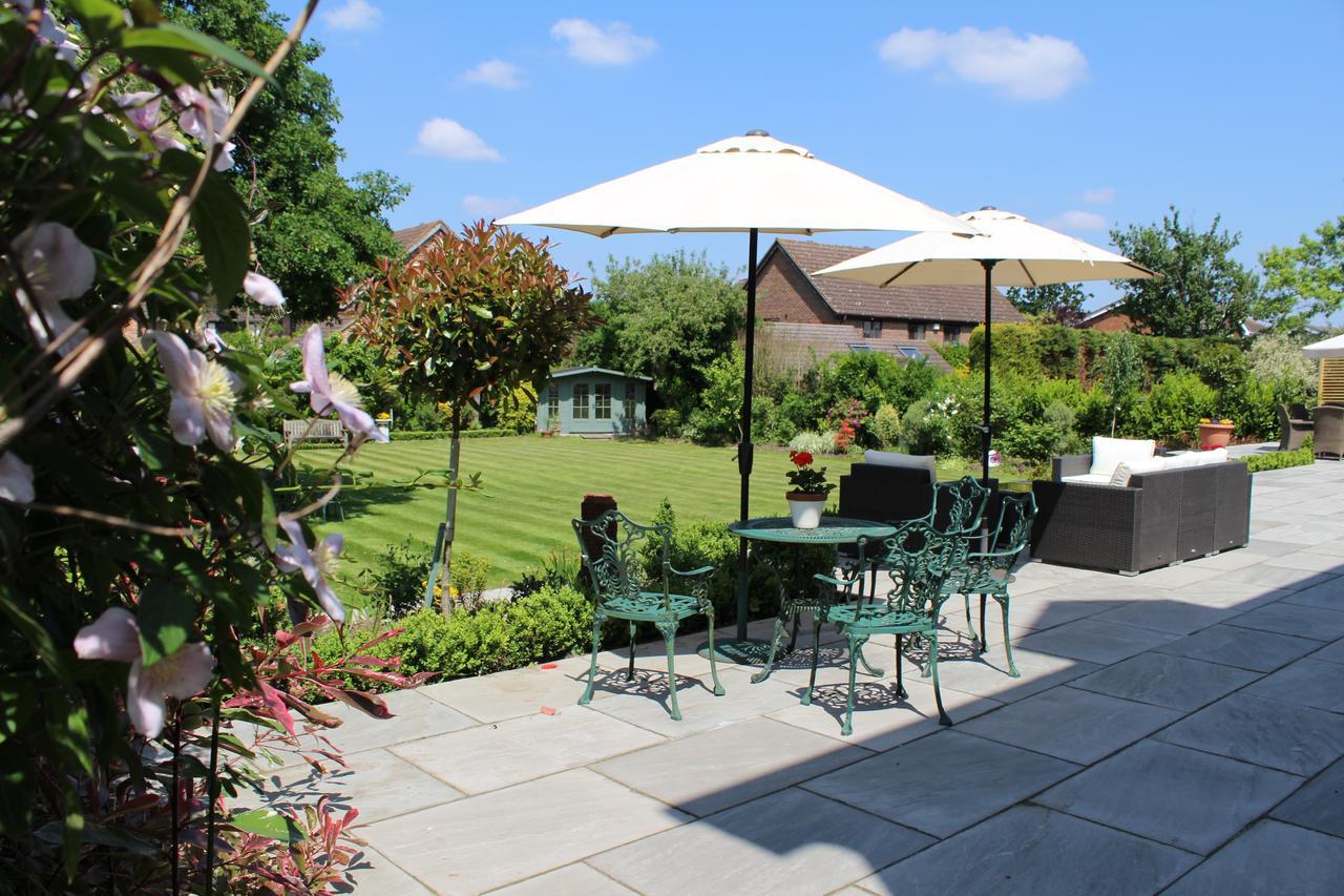 Ditton Lodge Kingston upon Thames  Eksteriør bilde